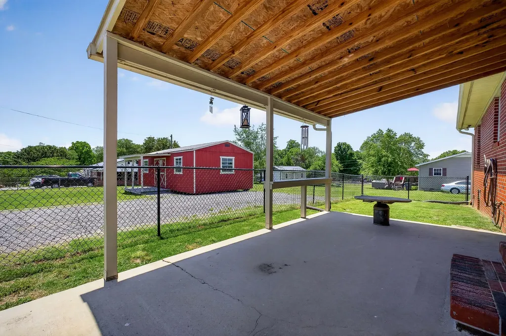 229 Union Hill Road Mcminnville TN 37110