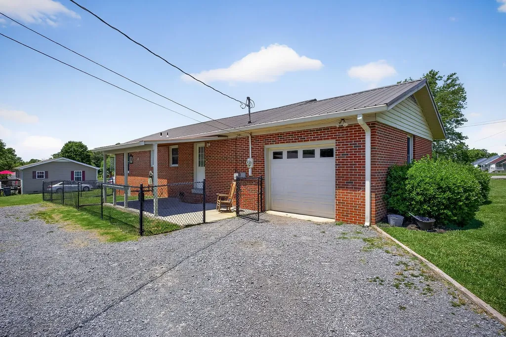 229 Union Hill Road Mcminnville TN 37110