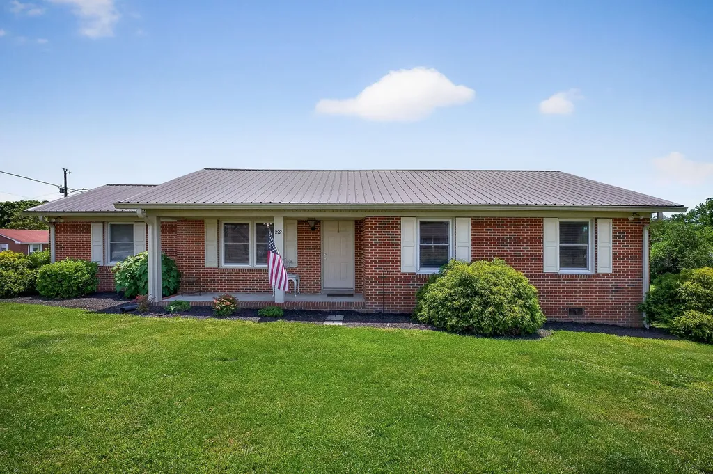 229 Union Hill Road Mcminnville TN 37110