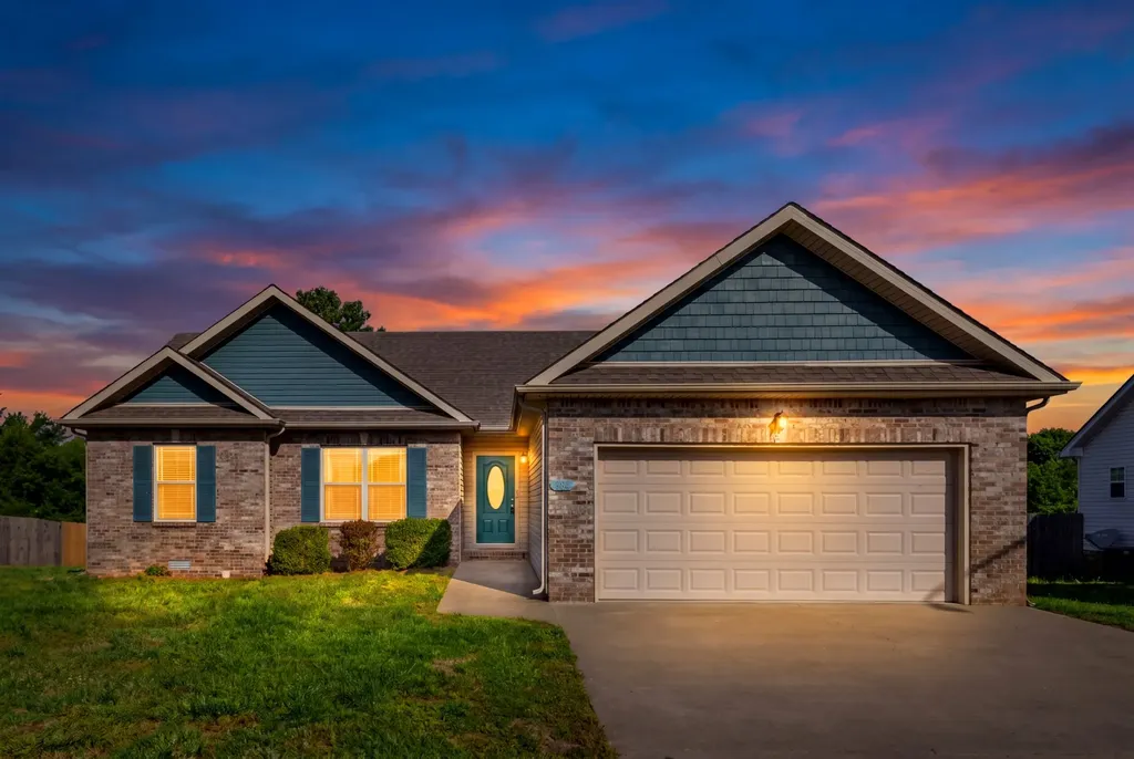 984 Chardea Court Clarksville TN 37040