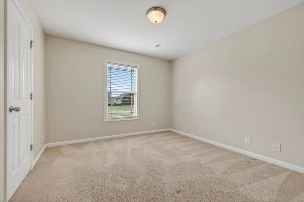 984 Chardea Court Clarksville TN 37040