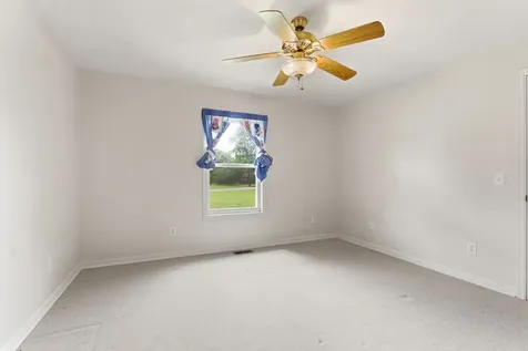 404 Heikens Drive Decherd TN 37324