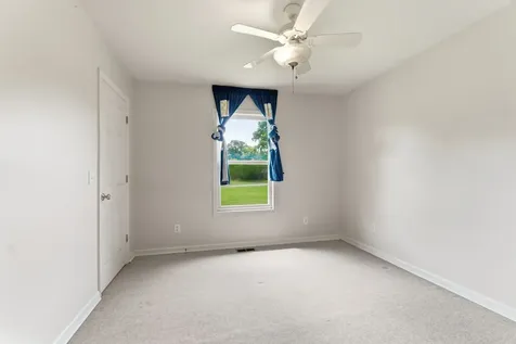 404 Heikens Drive Decherd TN 37324
