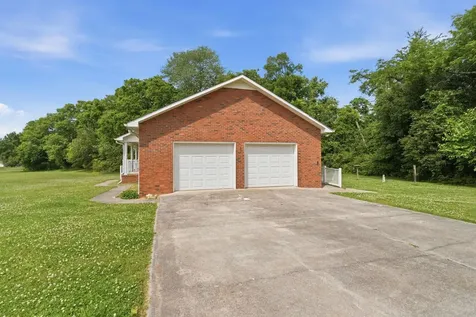 404 Heikens Drive Decherd TN 37324