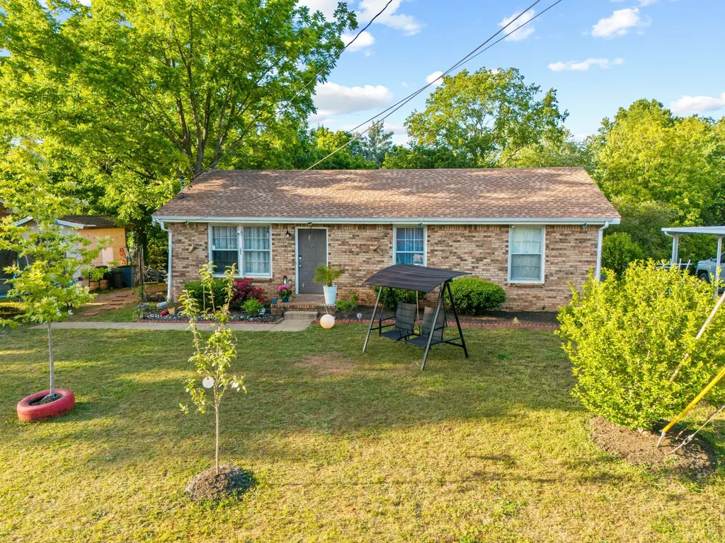 105 Bellamy Court Clarksville TN 37043