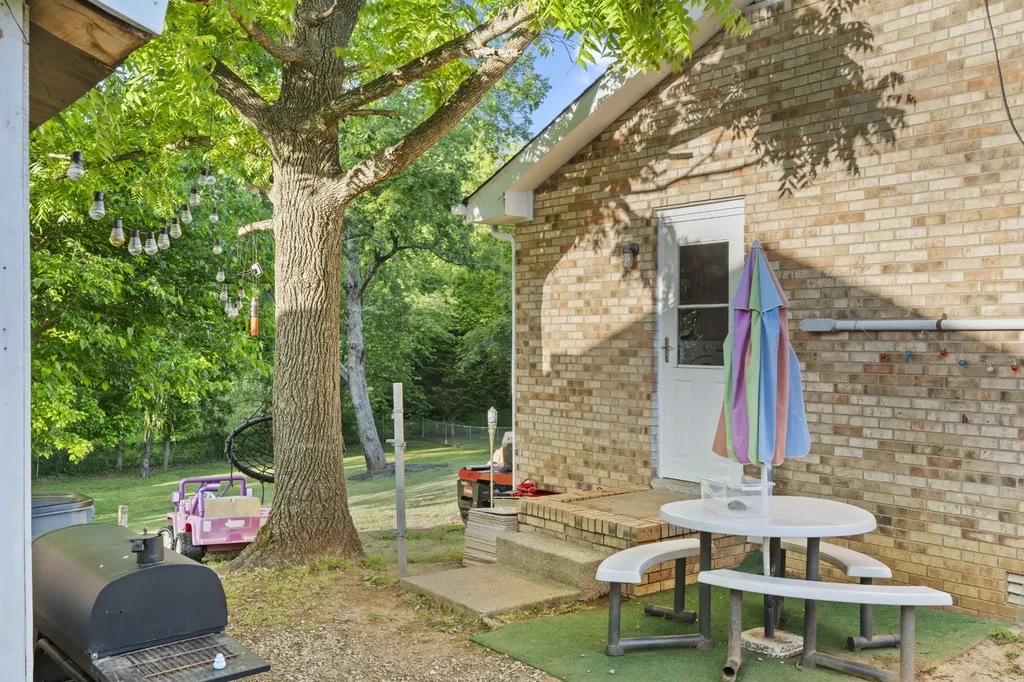 105 Bellamy Court Clarksville TN 37043