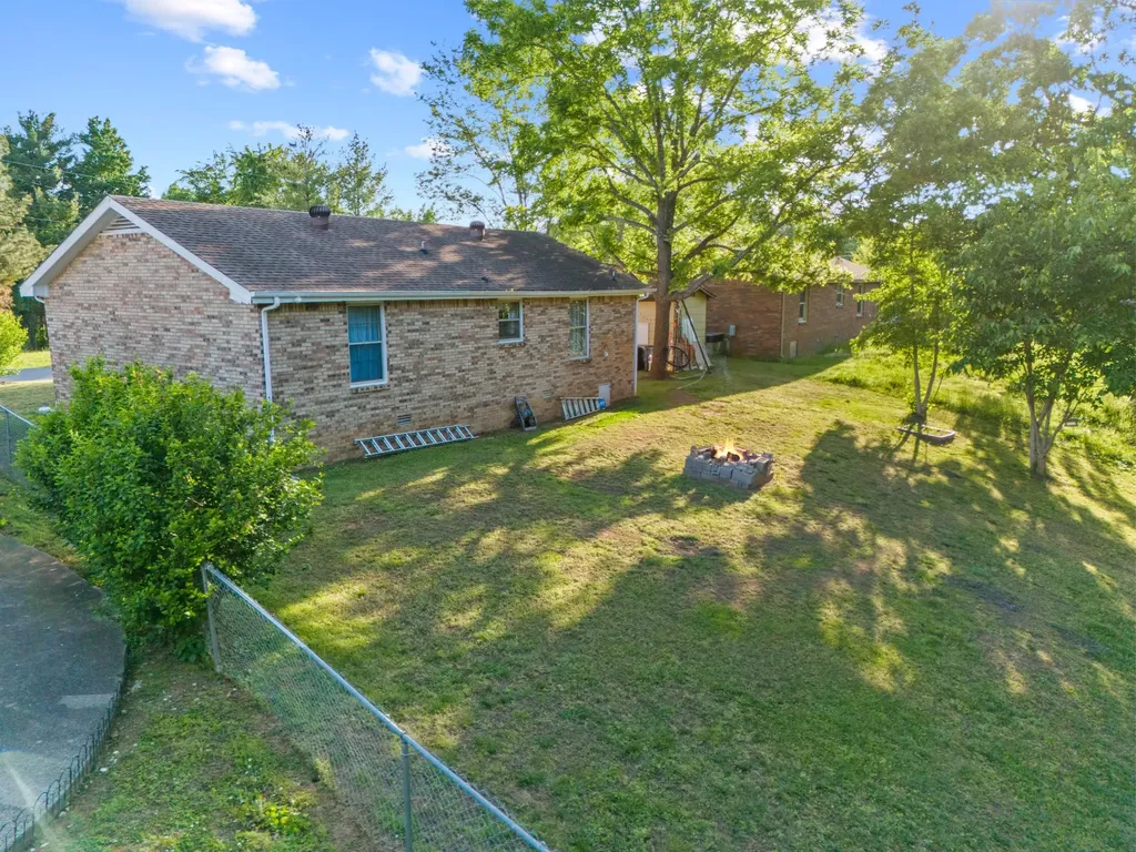 105 Bellamy Court Clarksville TN 37043
