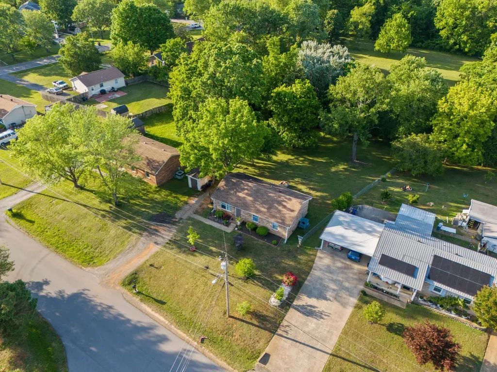 105 Bellamy Court Clarksville TN 37043