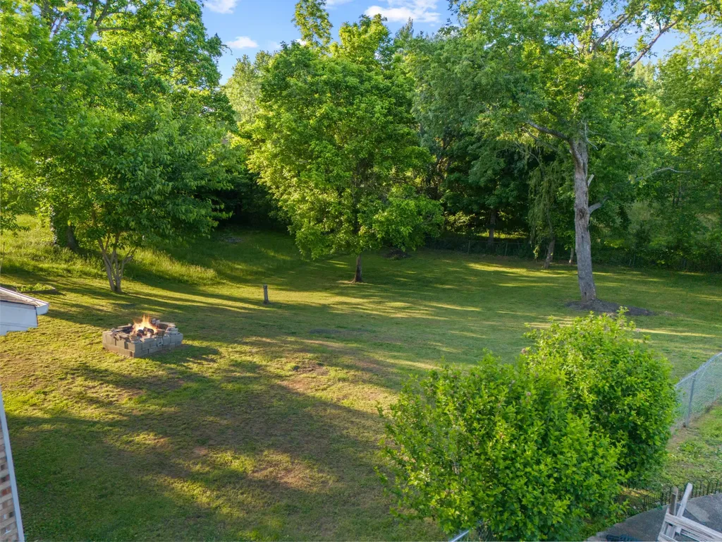 105 Bellamy Court Clarksville TN 37043