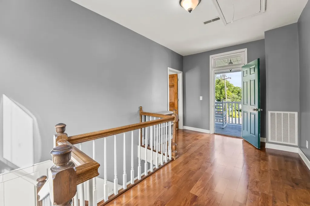314 4th Ave, NW Winchester TN 37398