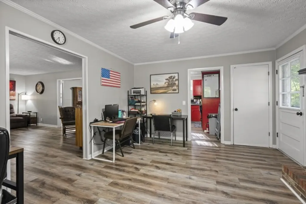 780 Waters Road Centerville TN 37033