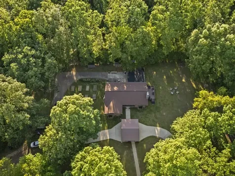 780 Waters Road Centerville TN 37033