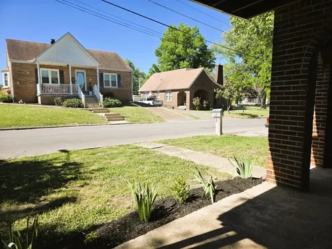 122 W Lake Street Camden TN 38320