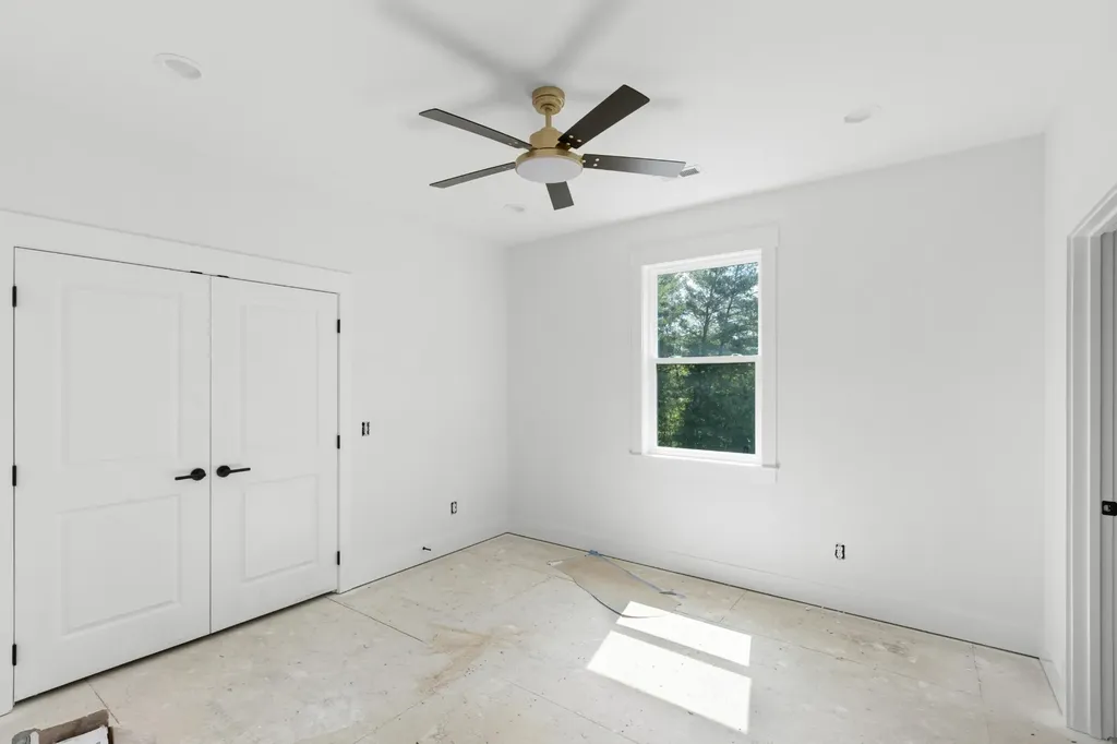 9644 Birchwood Pike Harrison TN 37341