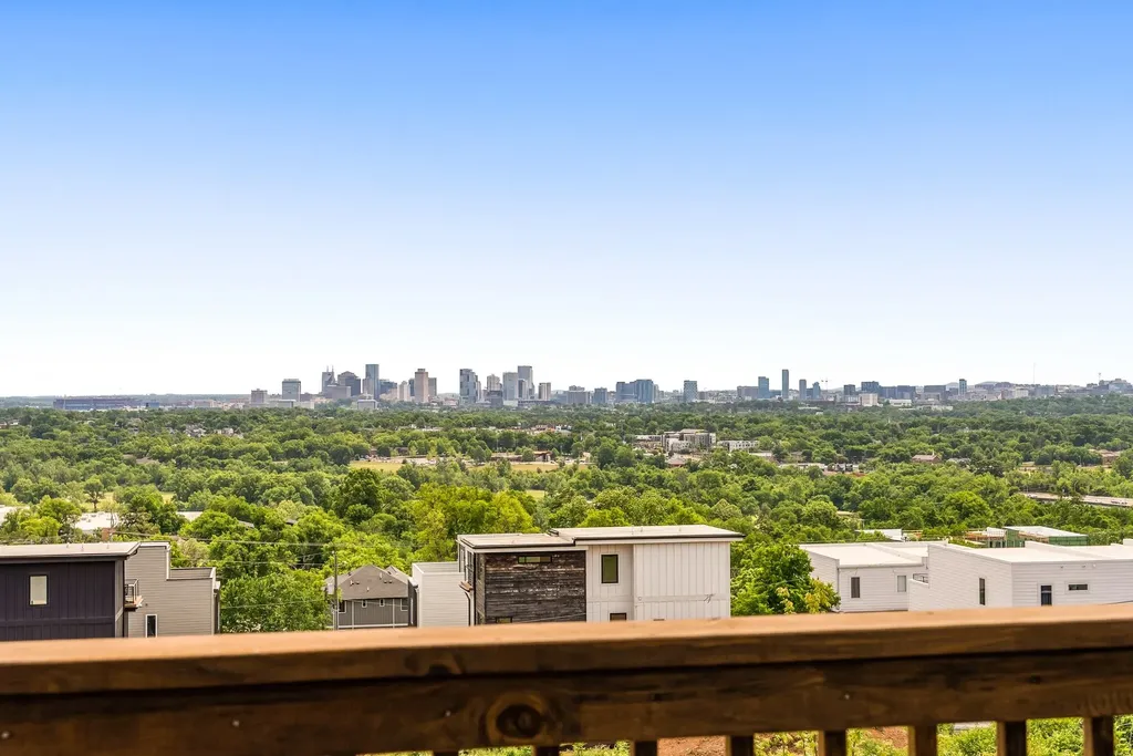 2156 Summitt Avenue Nashville TN 37218