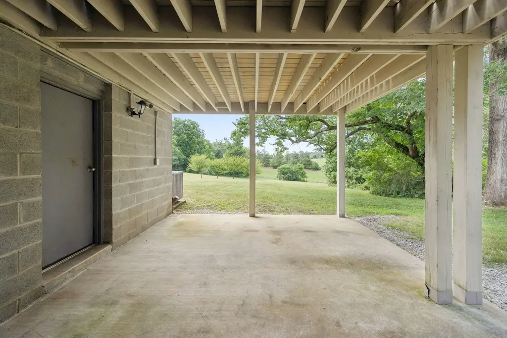 246 Akins Road Tellico Plains TN 37385