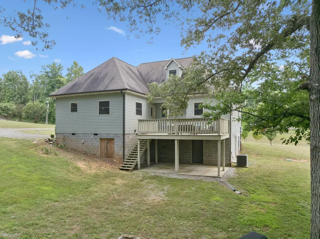 246 Akins Road Tellico Plains TN 37385