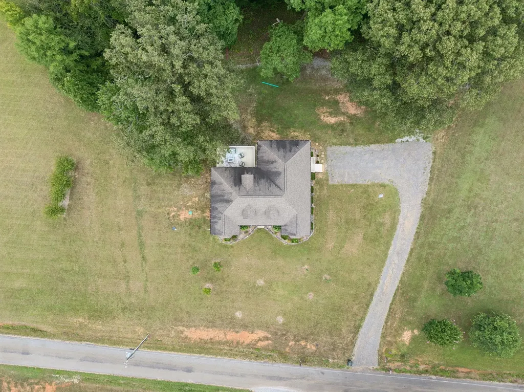 246 Akins Road Tellico Plains TN 37385