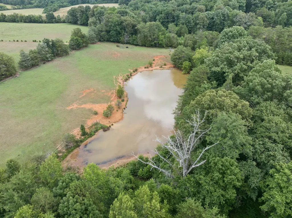 246 Akins Road Tellico Plains TN 37385