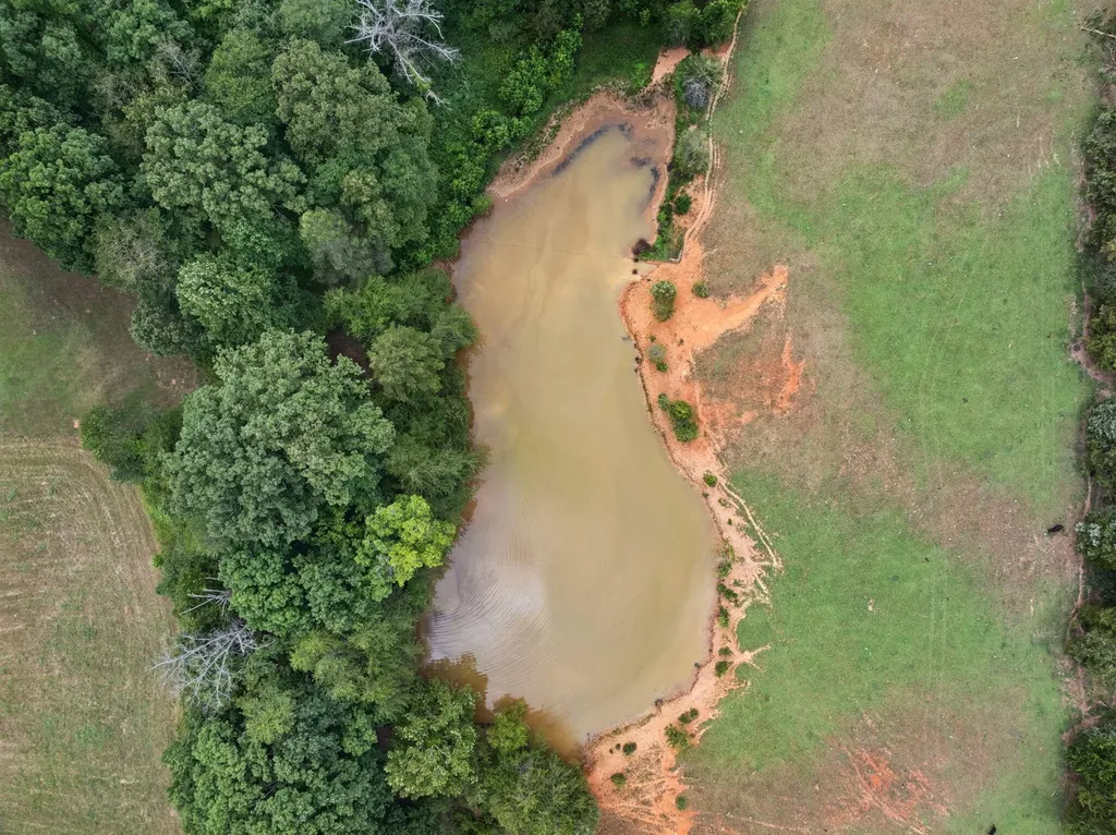 246 Akins Road Tellico Plains TN 37385