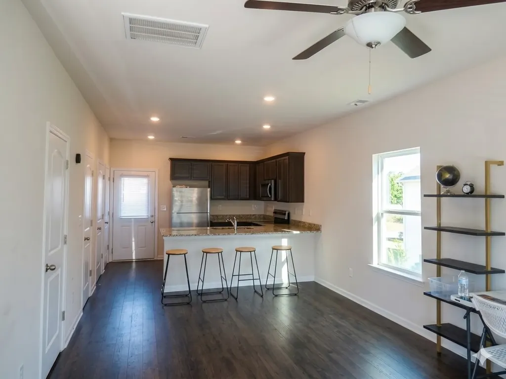4053 Cody Drive La Vergne TN 37086