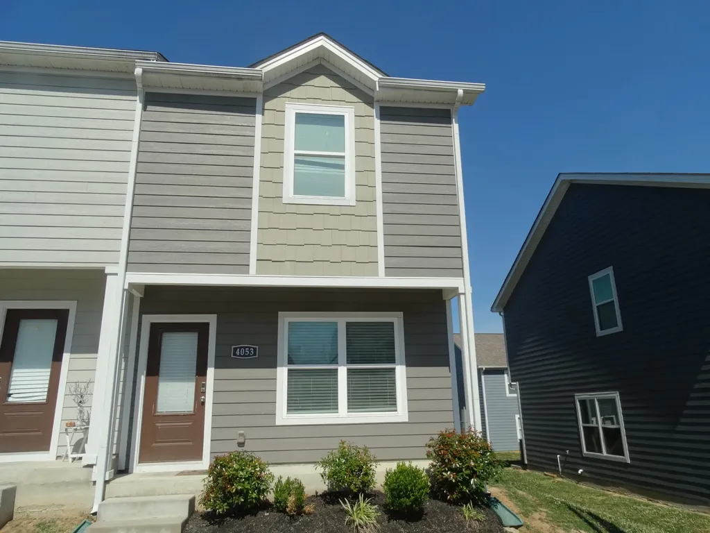 4053 Cody Drive La Vergne TN 37086
