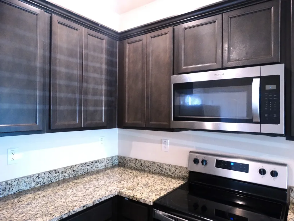 4053 Cody Drive La Vergne TN 37086