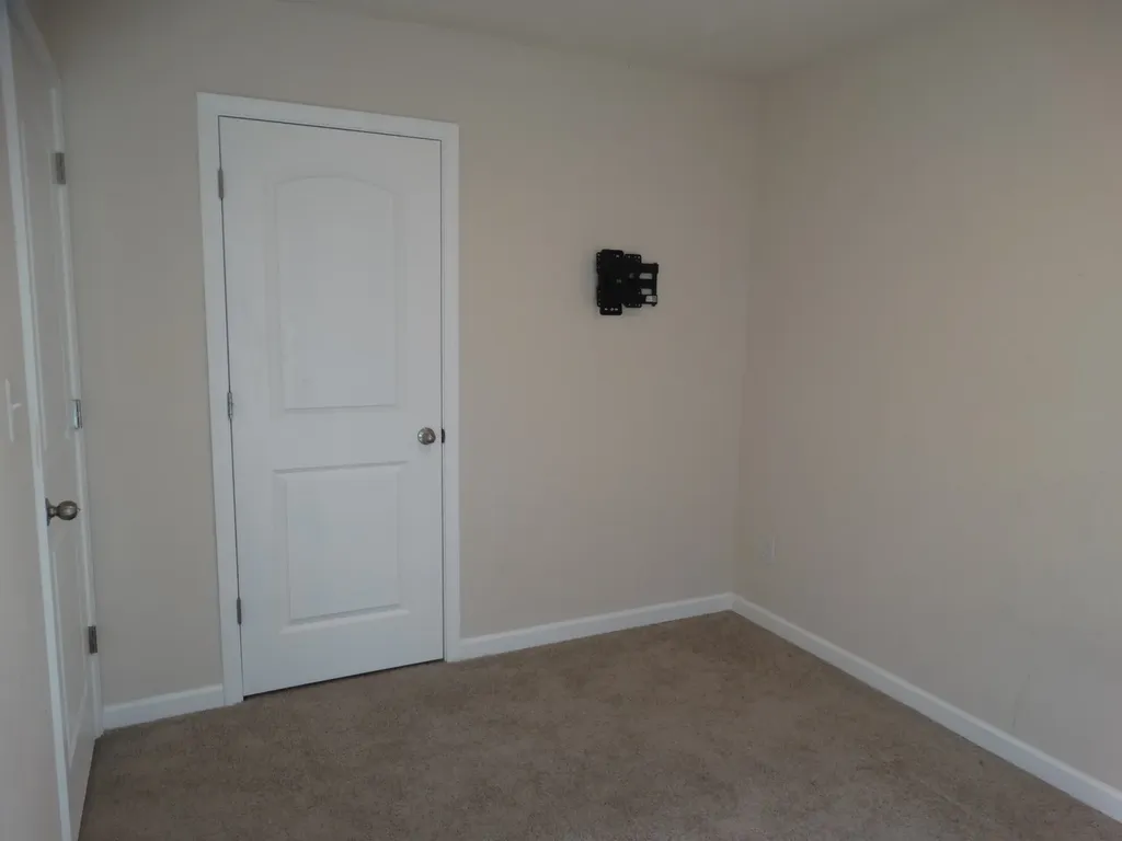 4053 Cody Drive La Vergne TN 37086