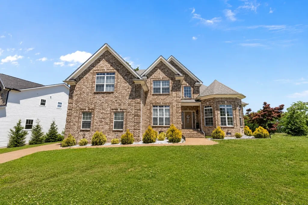 604 Summerbreeze Lane Antioch TN 37013