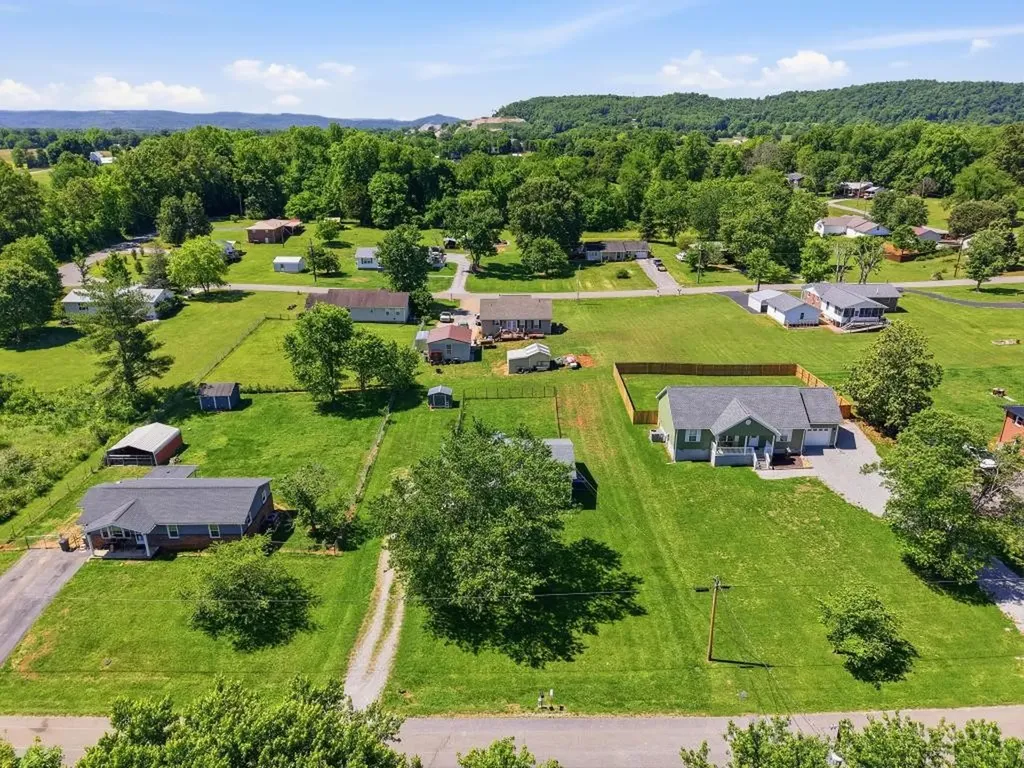 163 Haley Avenue Doyle TN 38559