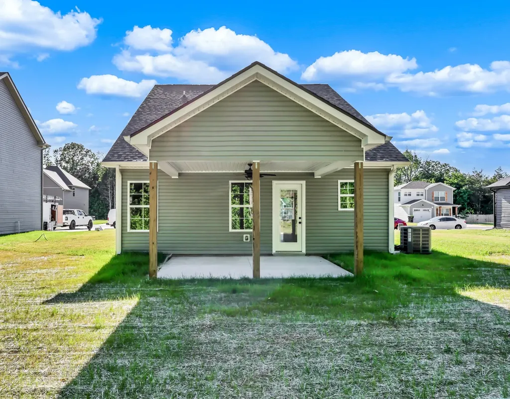 241 Wayne Hall Road Clarksville TN 37040