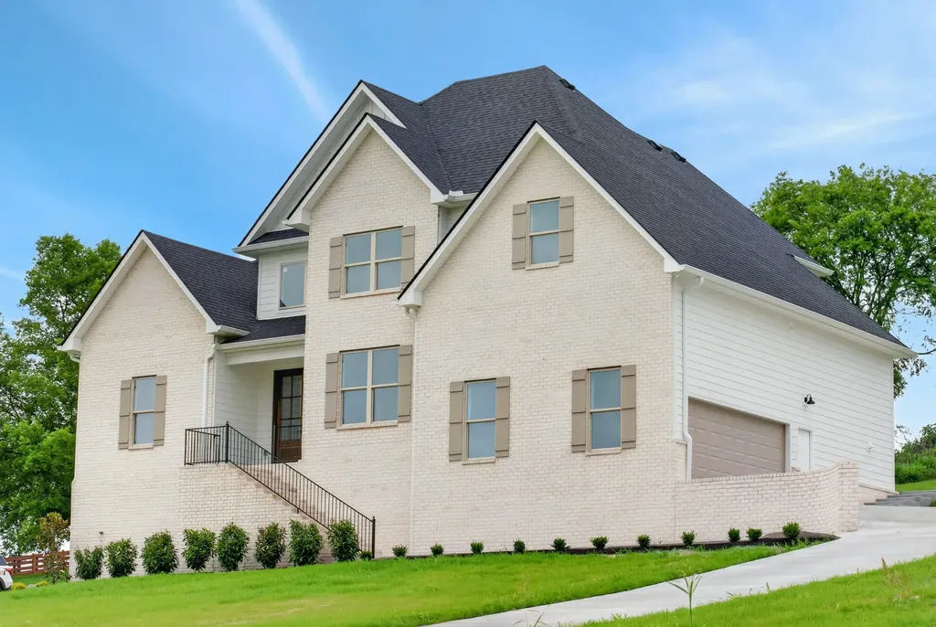 295 Bridle Path Lane Hartsville TN 37074
