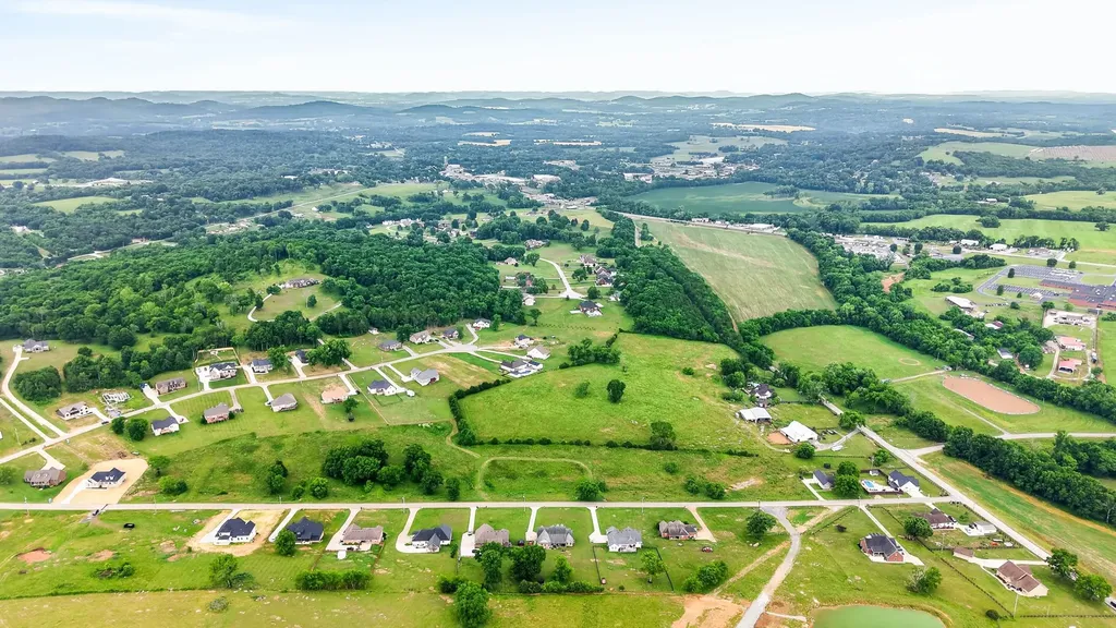 295 Bridle Path Lane Hartsville TN 37074