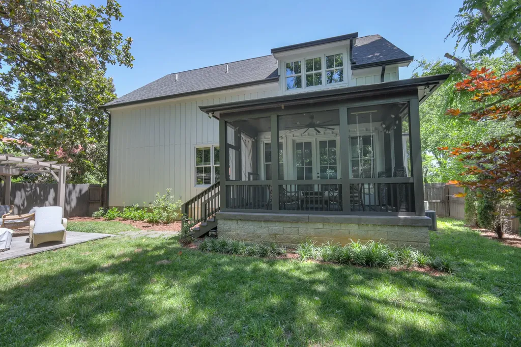 3733 Granny White Pike Nashville TN 37204