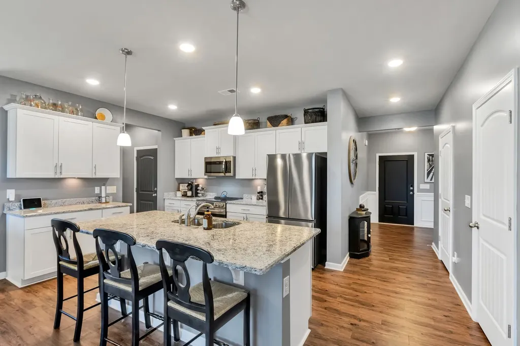 3713 Sweetbriar Avenue Murfreesboro TN 37128