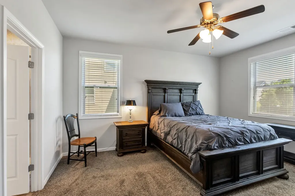 3713 Sweetbriar Avenue Murfreesboro TN 37128