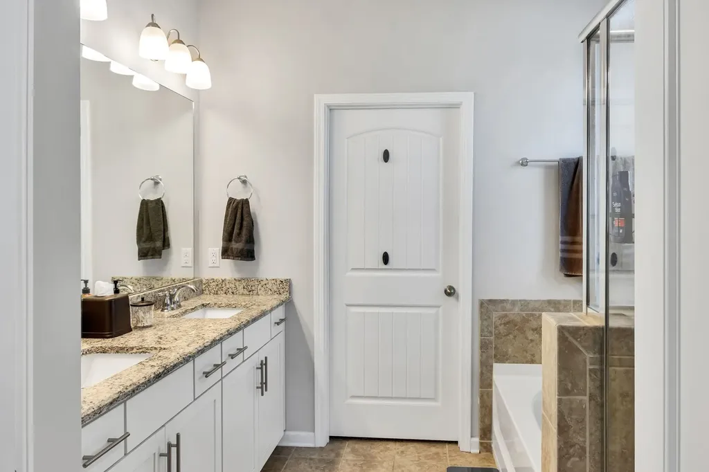 3713 Sweetbriar Avenue Murfreesboro TN 37128
