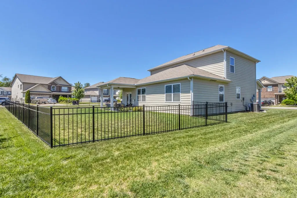 3713 Sweetbriar Avenue Murfreesboro TN 37128