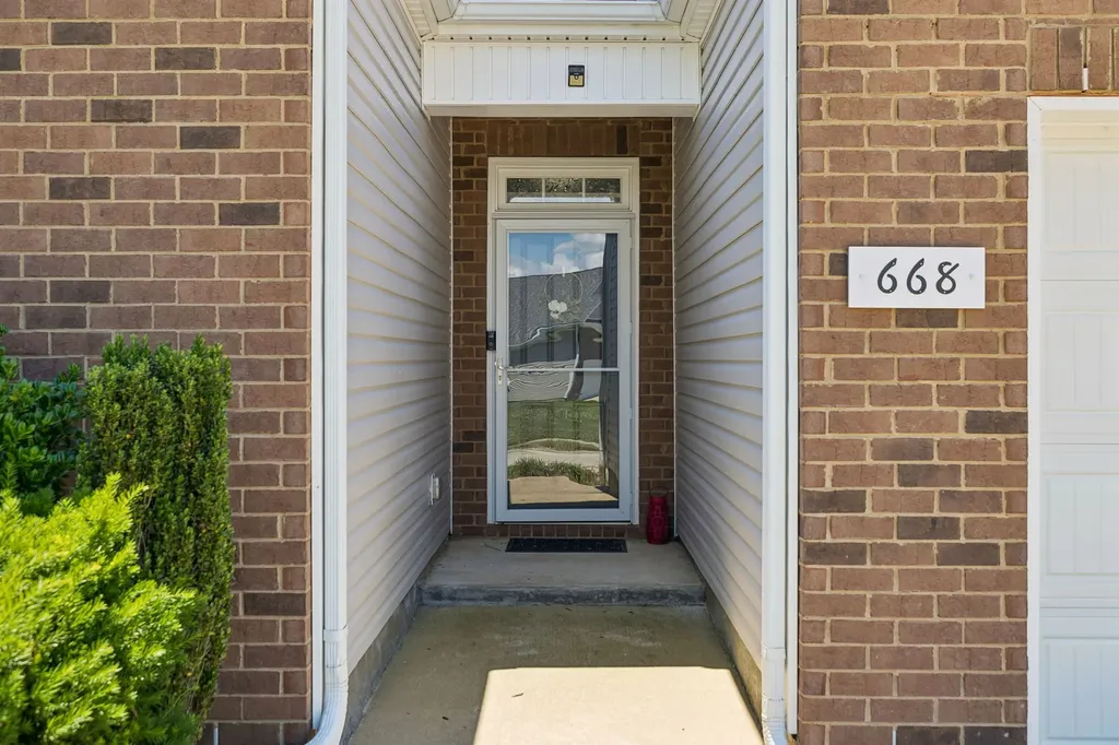 668 Prominence Road Columbia TN 38401