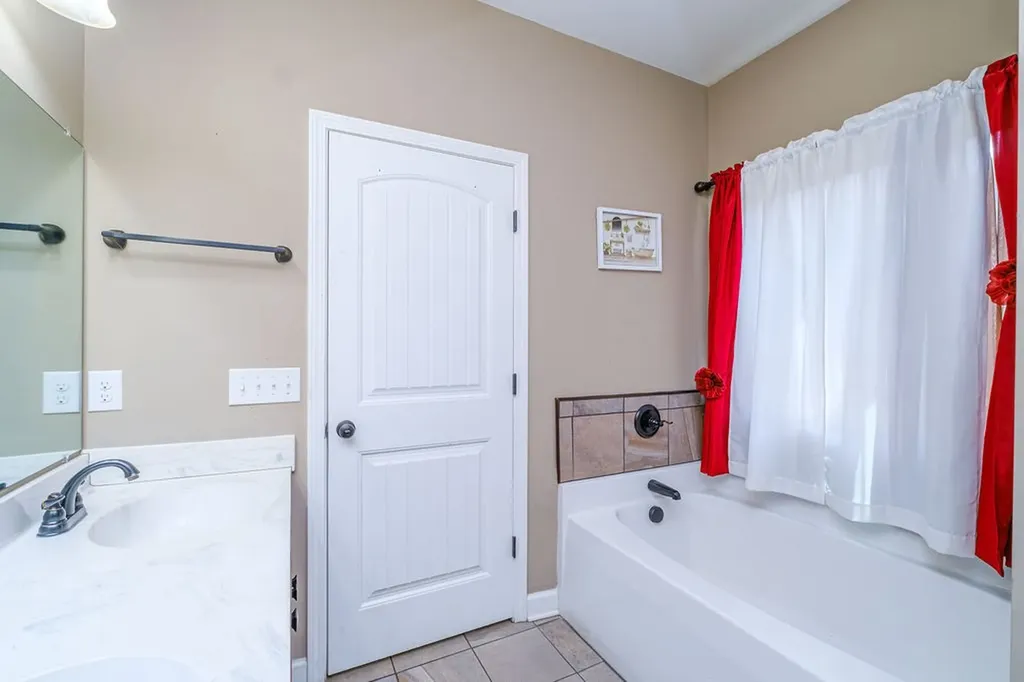 3319 Pleasant Grove Road White House TN 37188