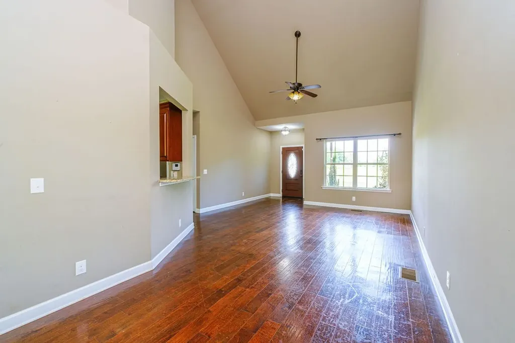 3319 Pleasant Grove Road White House TN 37188