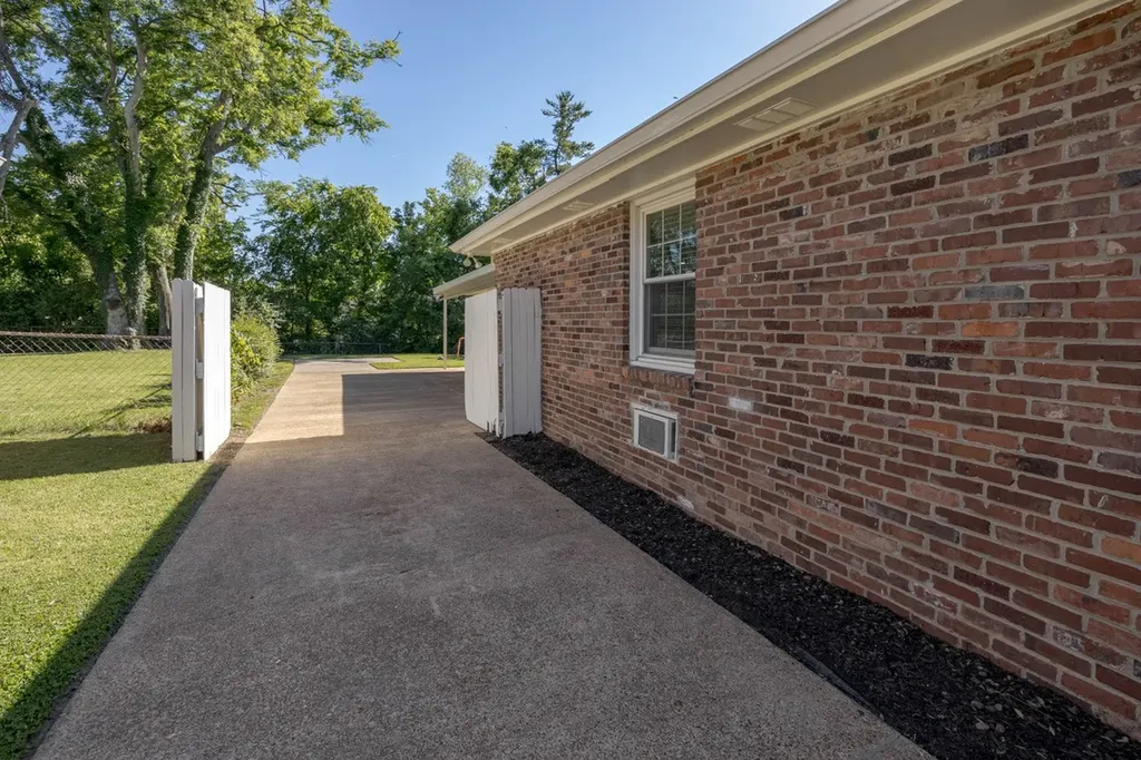 7465 Harrow Drive Nashville TN 37221