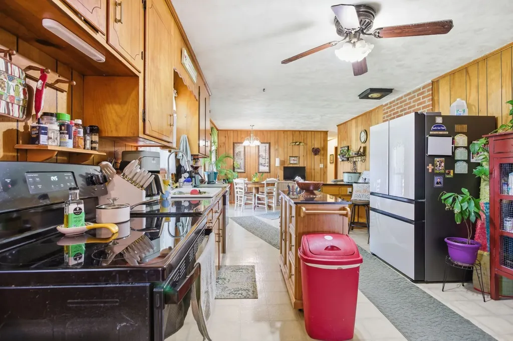 1057 S Ellington Parkway Lewisburg TN 37091