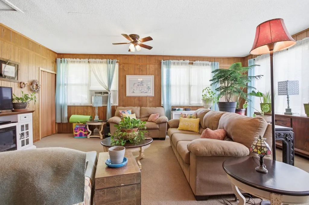 1057 S Ellington Parkway Lewisburg TN 37091