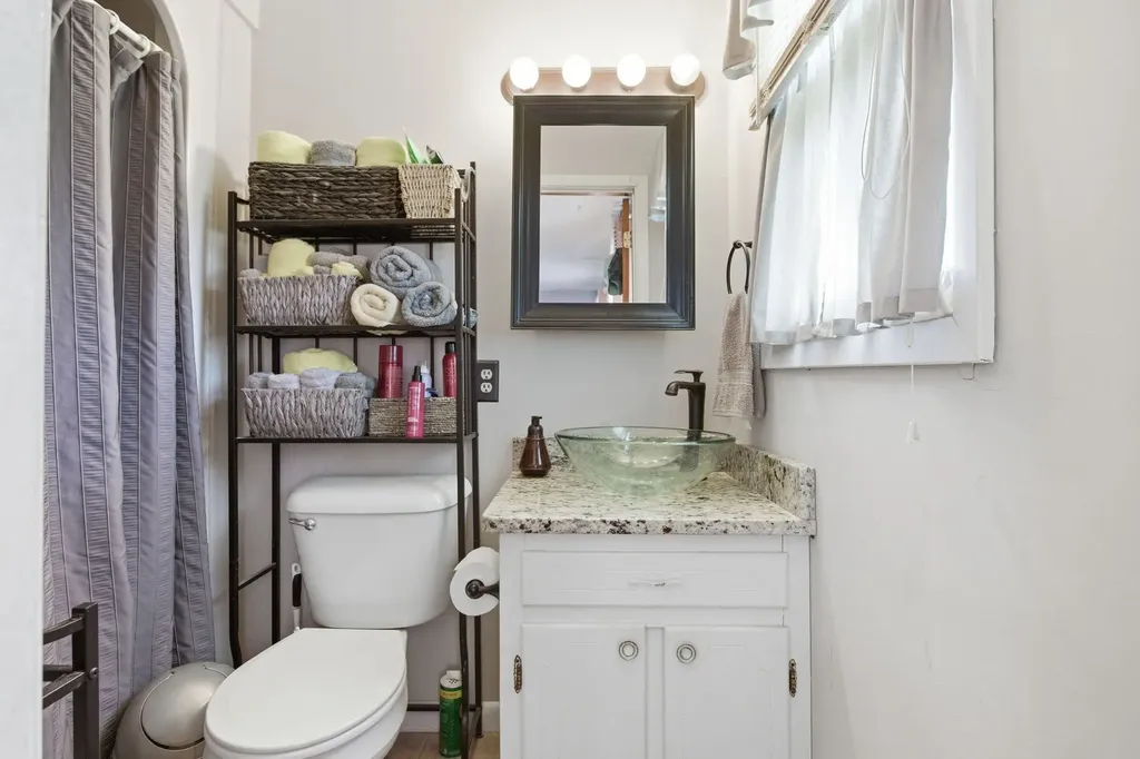 1057 S Ellington Parkway Lewisburg TN 37091