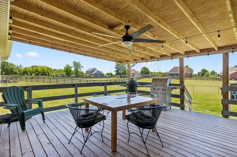 1473 Bridle Lane Chapel Hill TN 37034