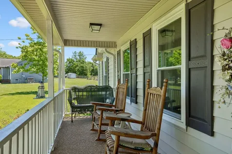 1473 Bridle Lane Chapel Hill TN 37034