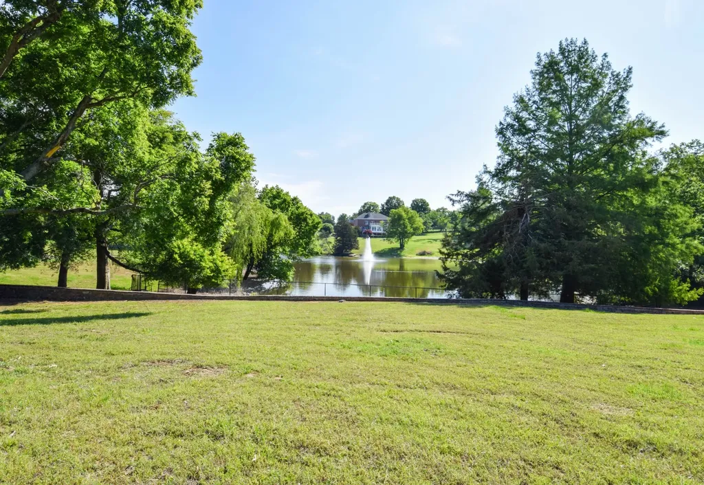 1089 Bradley Road Gallatin TN 37066