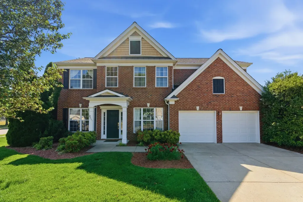 2001 Tryon Court Nolensville TN 37135