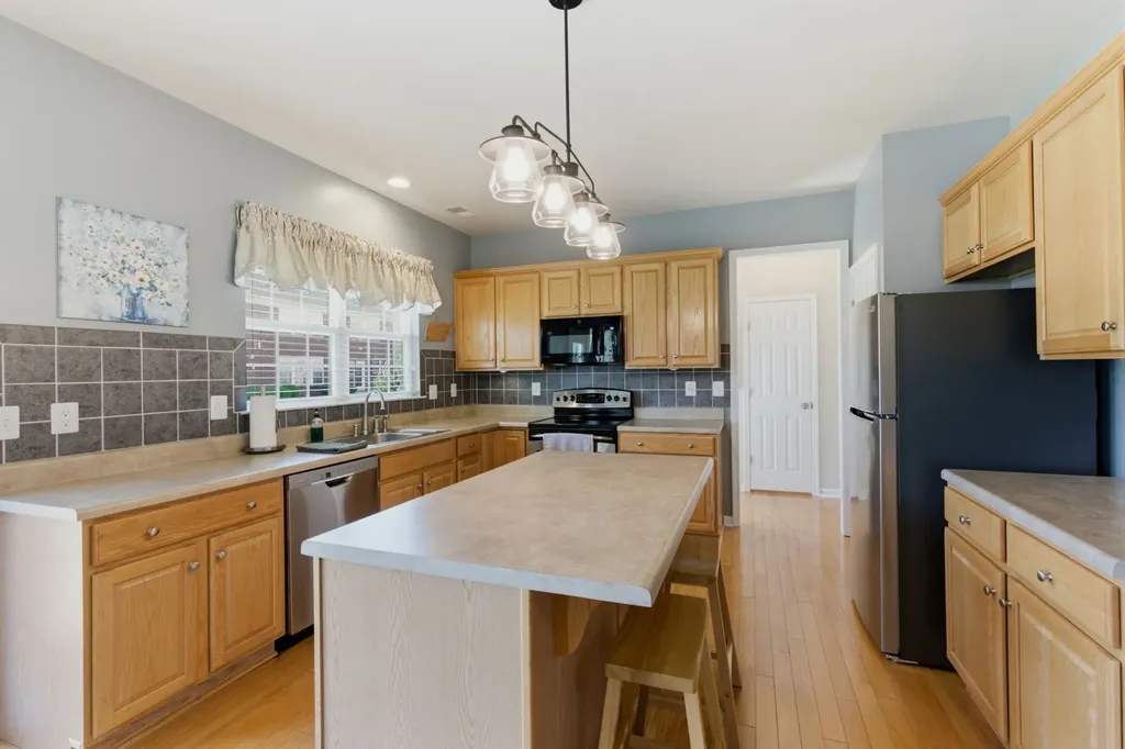 2001 Tryon Court Nolensville TN 37135